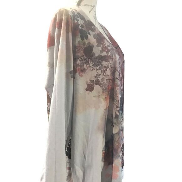 Appropriate Behavior Women's Floral Blouse Size 3X - Picture 6 of 16